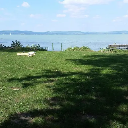 Szatmári Nyaraló *