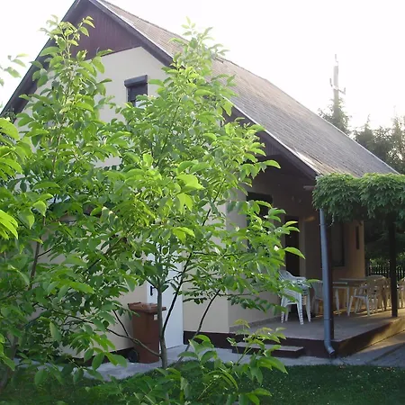 Szatmári Nyaraló Balatonlelle