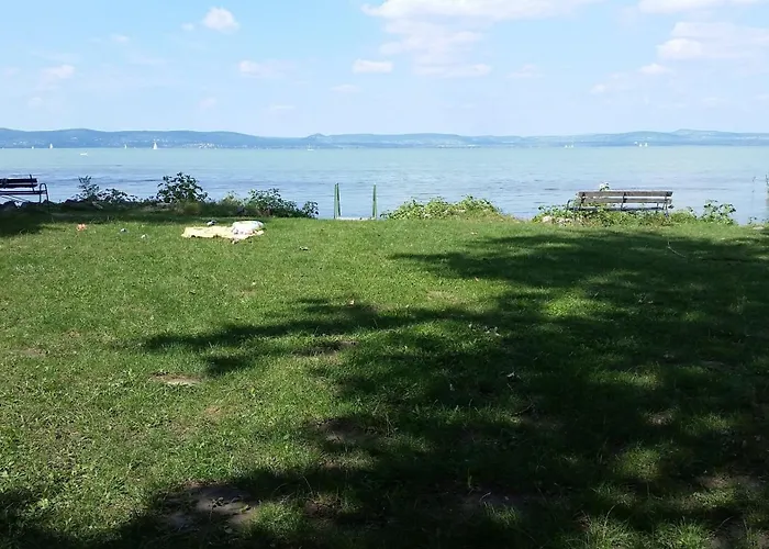 Szatmari Vendeghaz Vakantiehuis *