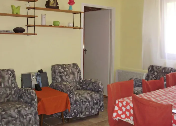 Szatmari Vendeghaz * Балатонлелле